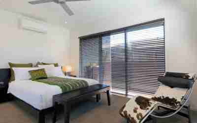 Cómo aprovechar al máximo el espacio en un dormitorio de matrimonio