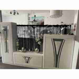 salon de madera modelo londres montado