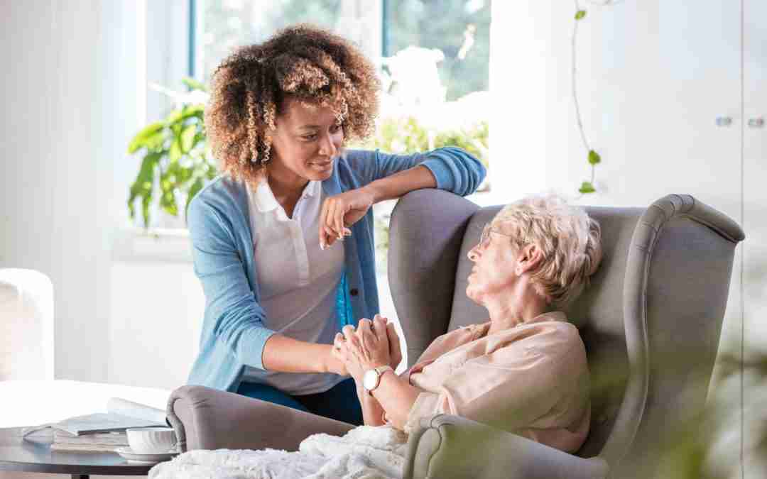 Beneficios de los sillones elevadores en las personas mayores